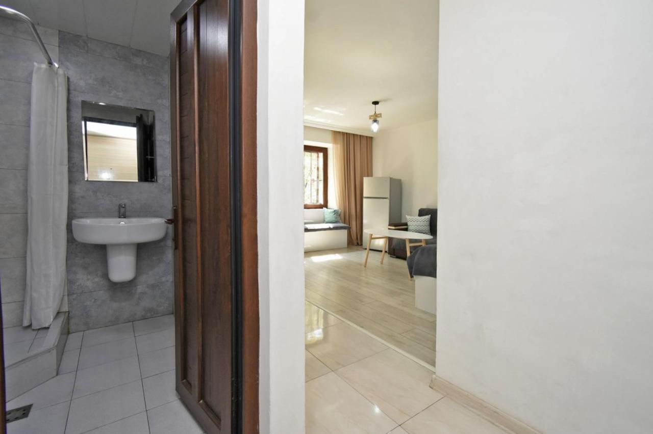Cozy Apartment Near To The Metro H Kochar 19 Ereván Exterior foto