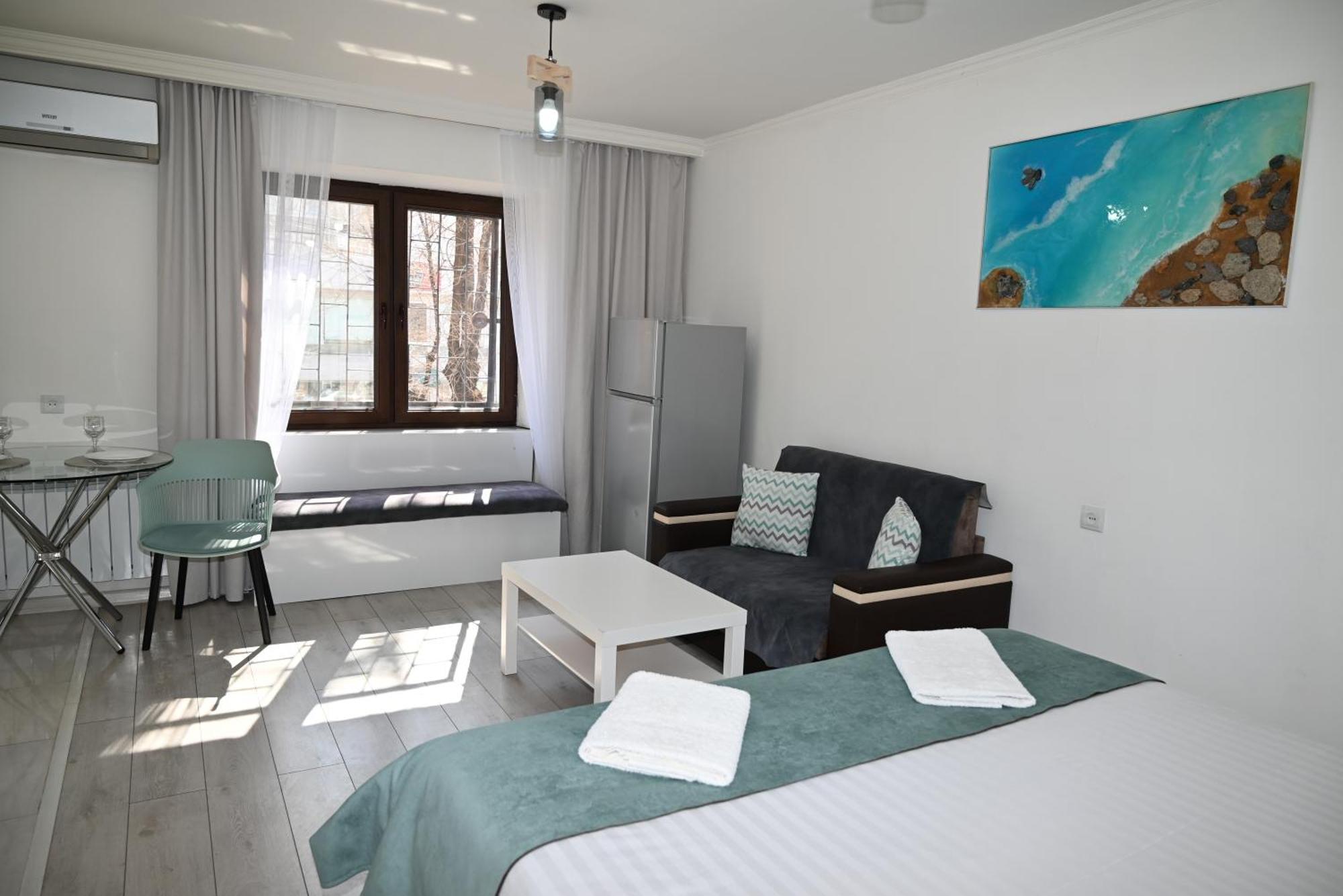 Cozy Apartment Near To The Metro H Kochar 19 Ereván Exterior foto