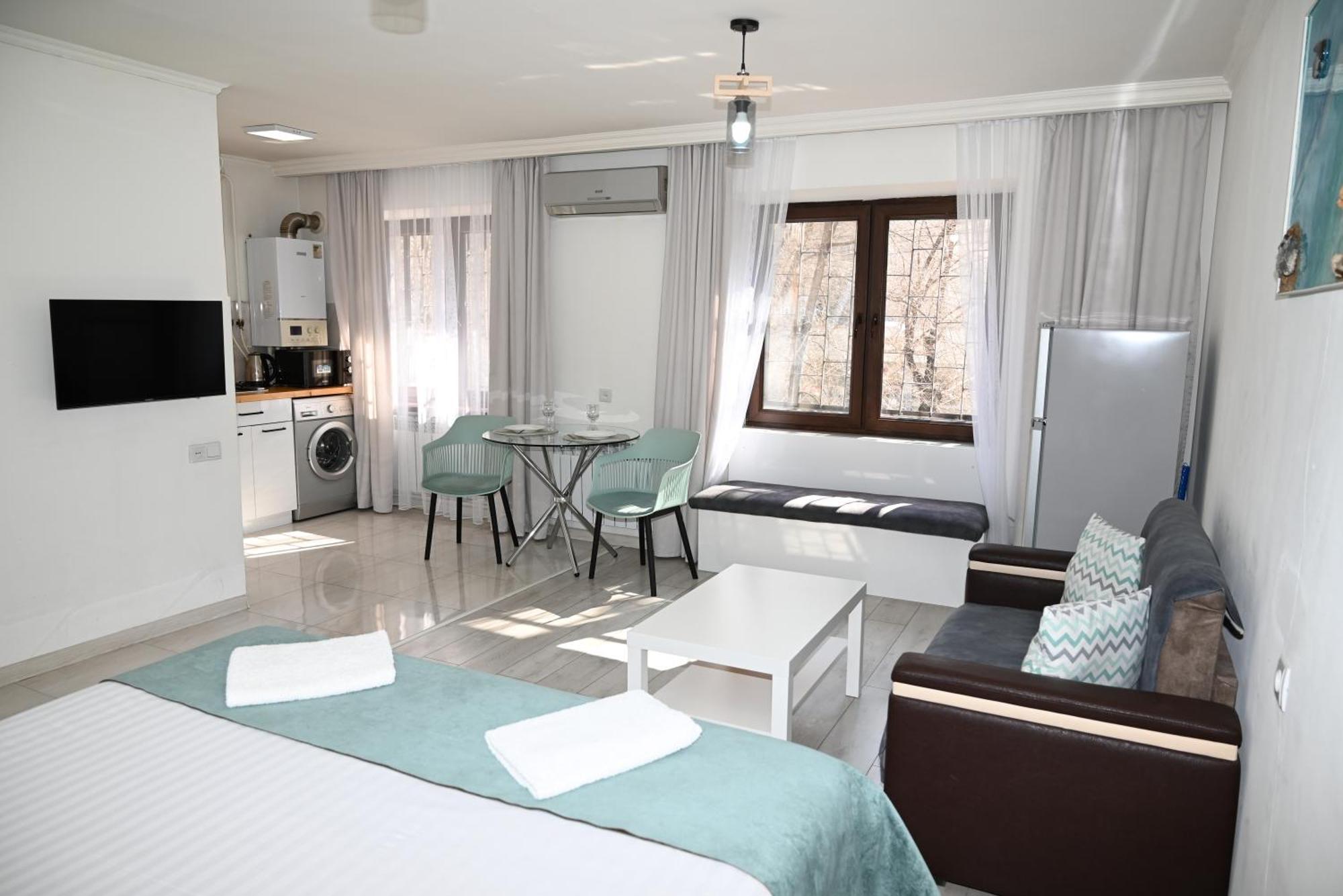 Cozy Apartment Near To The Metro H Kochar 19 Ereván Exterior foto